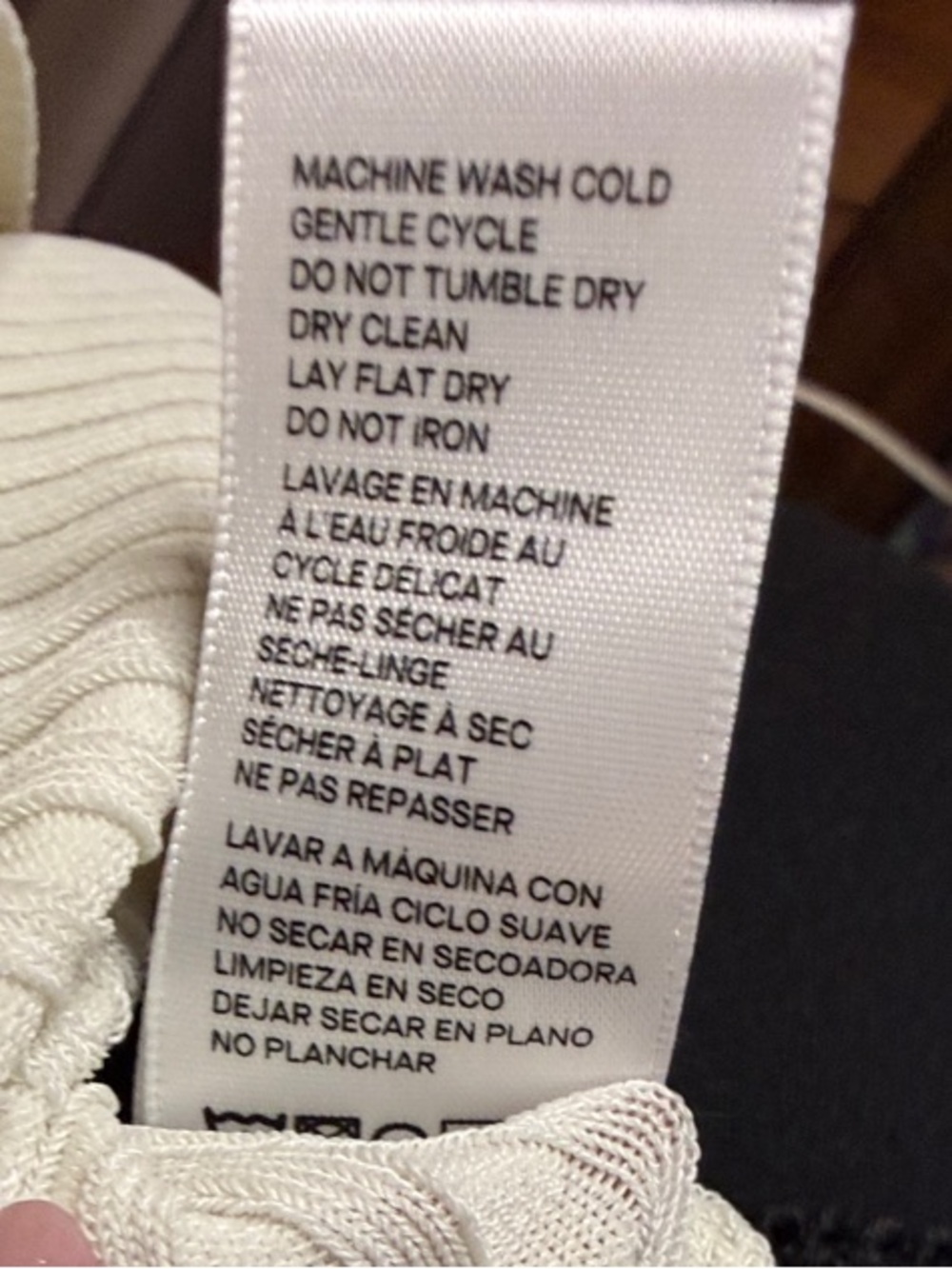 Good American Cream Ribbed V-Neck Tank - Picture 5 of 5